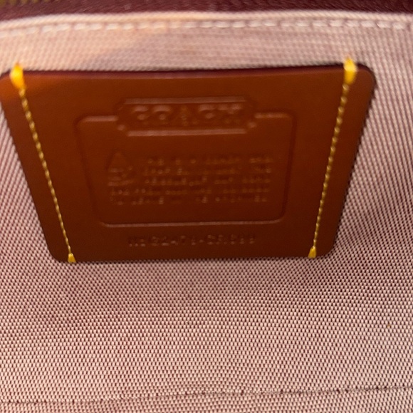 Coach Red Soho Flap 2006 Limited Re-Edition - Picture 5 of 7